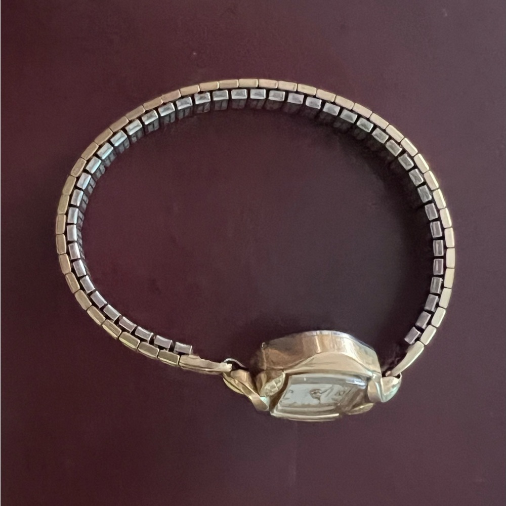 Caravelle vintage ladies wrist watch
